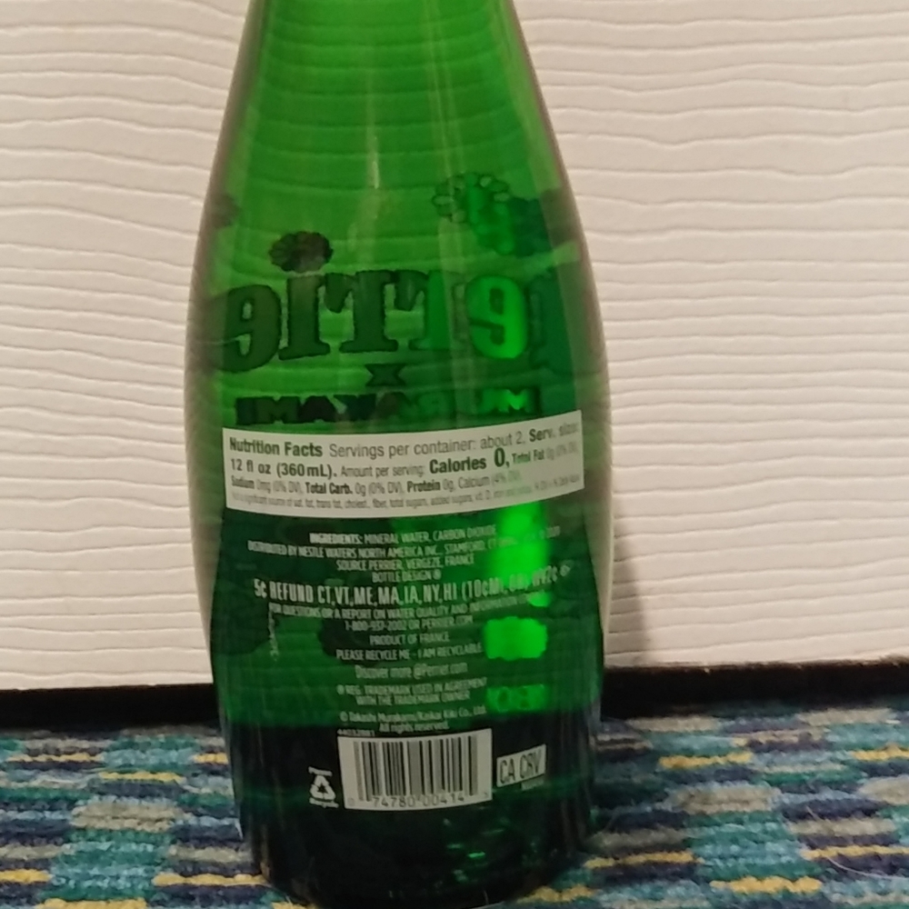 🌼 Takashi Murakami x Perrier Flower Design Collab - Picture 6 of 7